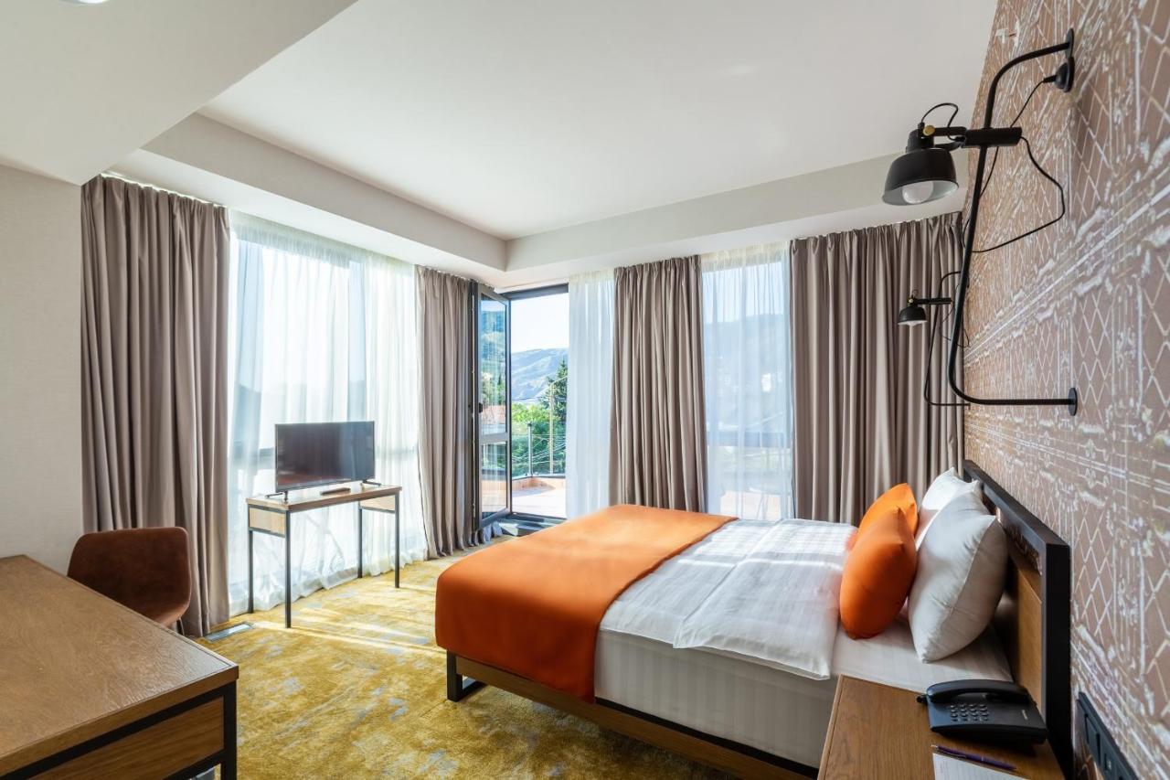 Biography Design Tbilisi Hotell Eksteriør bilde